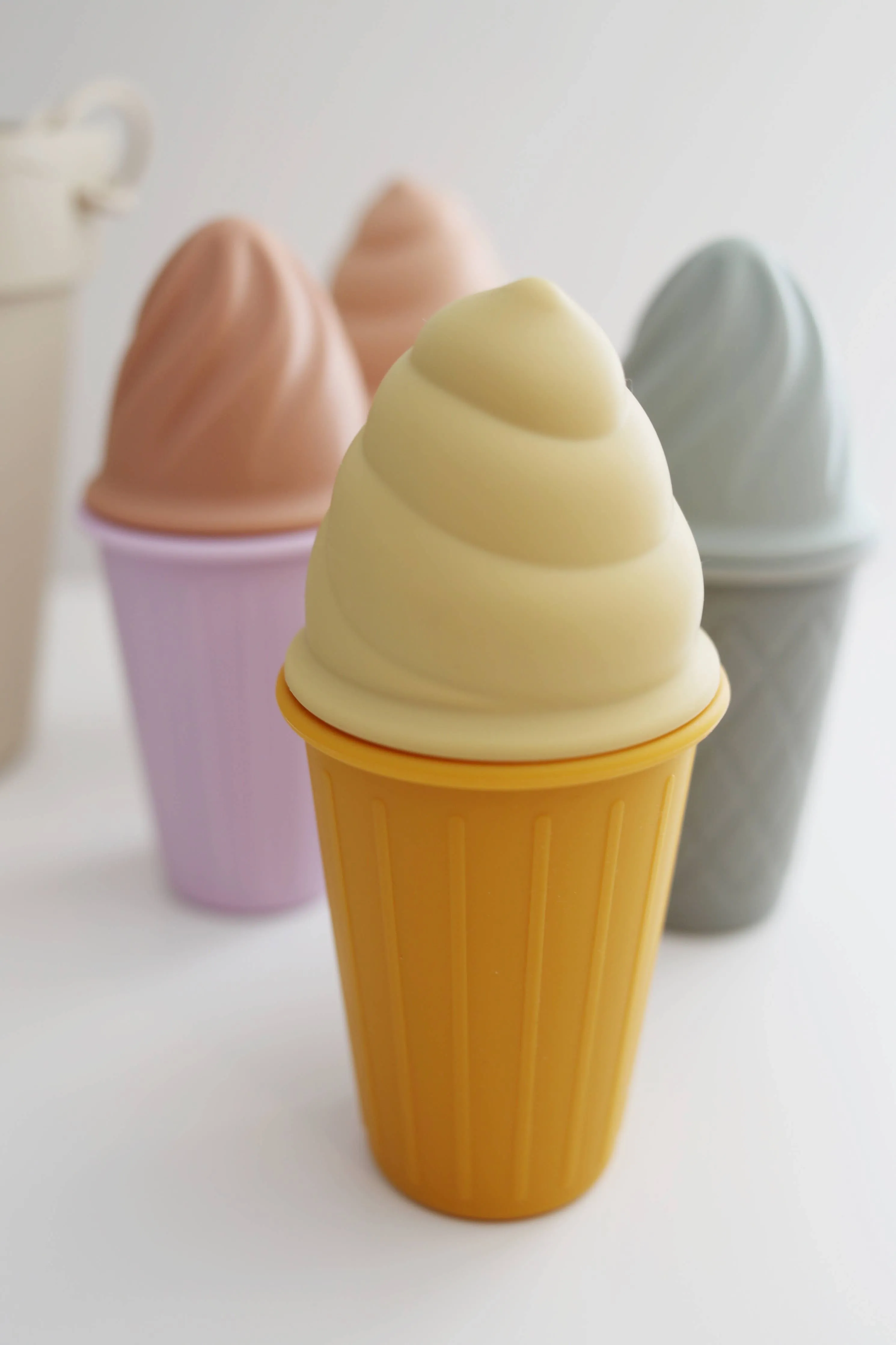 Classic Retro Ice Cream Beach Set - Retro