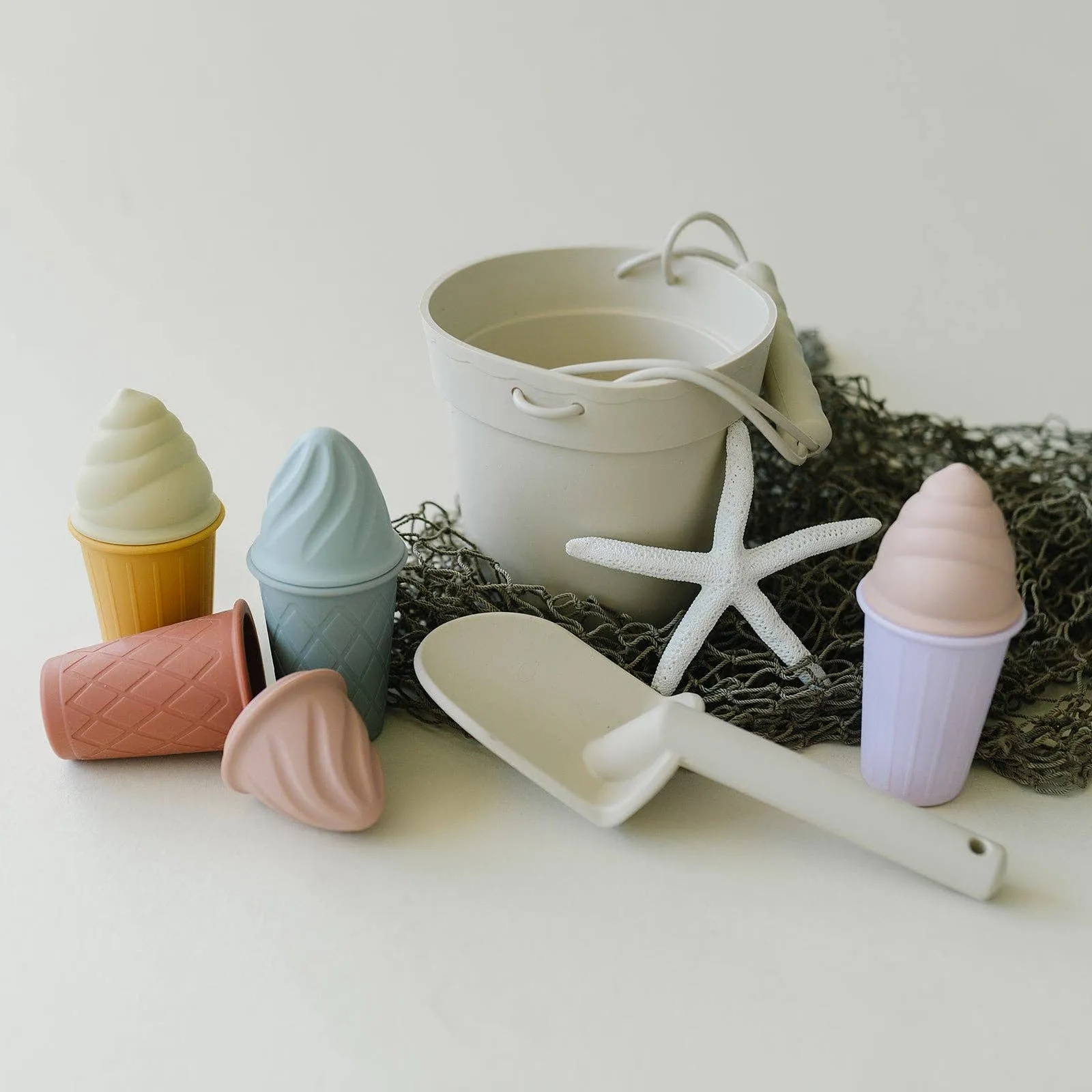 Classic Retro Ice Cream Beach Set - Retro