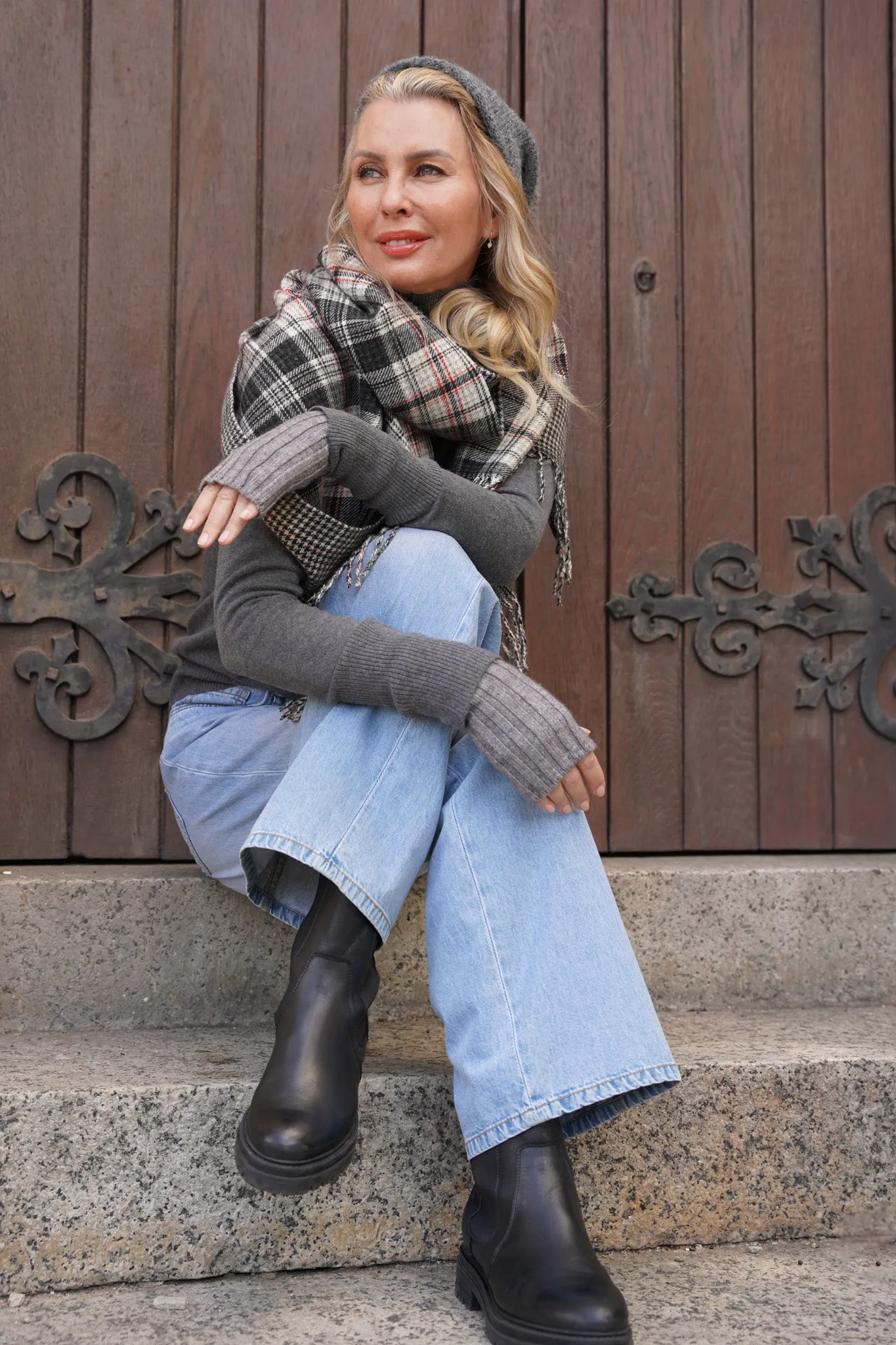 Grey Cut Off Gloves