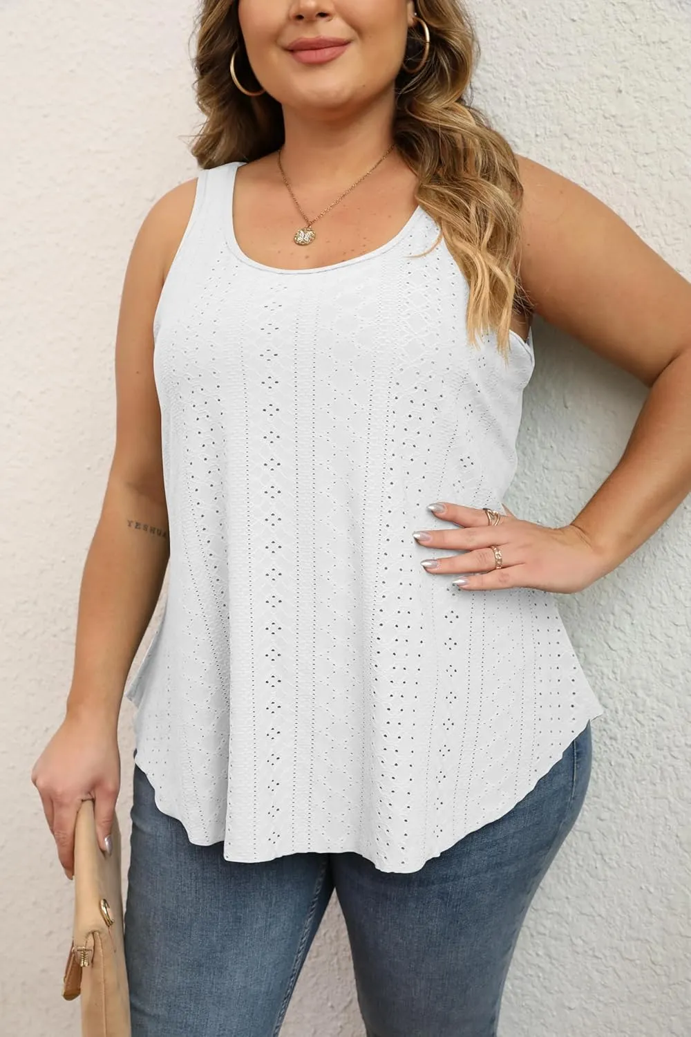 Women Plus Size Fashion Eyelet Tank Tops Flowy Scoop Neck Loose Fit Tank-Top Sleeveless Cami Camisole Shirts 1X-5X